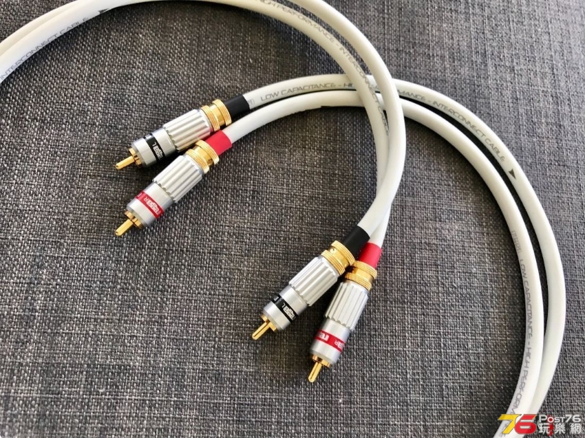 2527986-3cb41115-new-1-meter-pair-of-rega-couple-2-interconnects-terminated-with.jpg